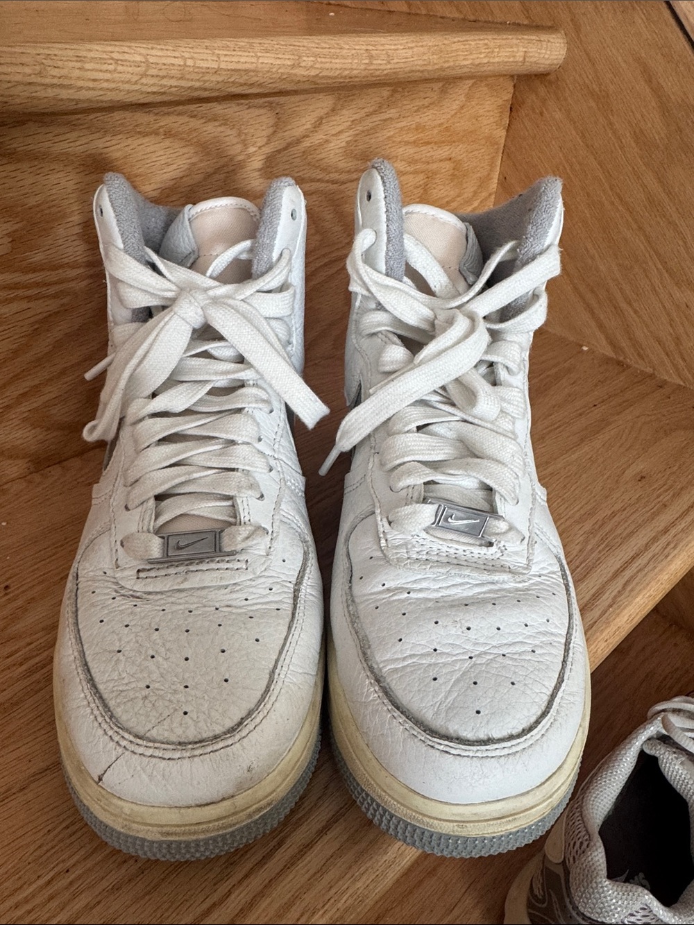 Nike Women’s White High-Top Sneakers with Silver Swoosh and Cream Midsole - Picture 2 of 3